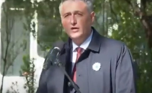 Denis Bećirović: "Žrtve nisu zaboravljene, a negatori genocida neće uspjeti"