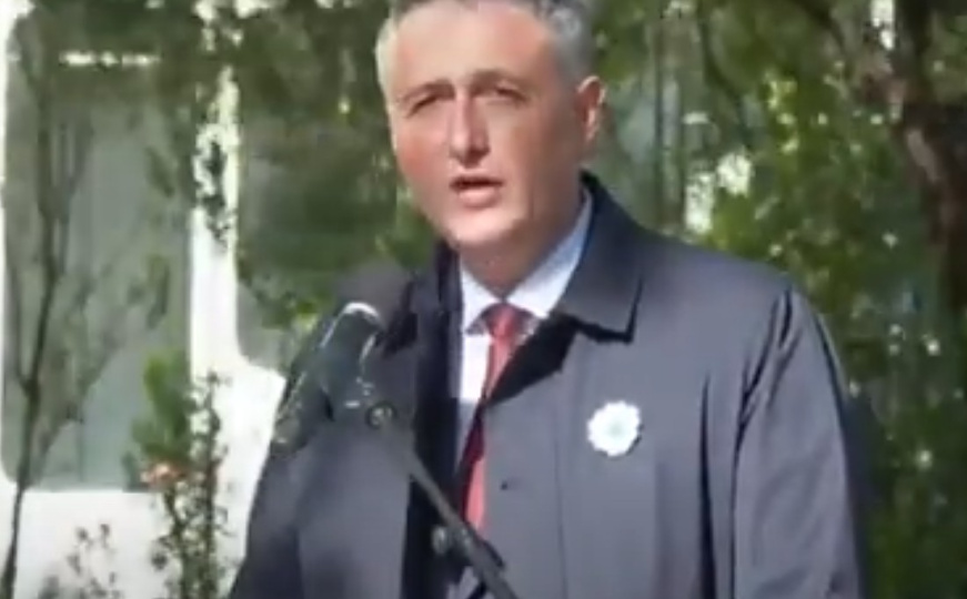 Denis Bećirović: "Žrtve nisu zaboravljene, a negatori genocida neće uspjeti"