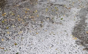 Nevrijeme u Hrvatskoj: Padao led veličine lješnjaka, ulice zabijelile