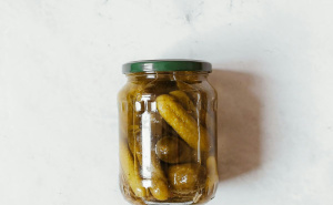 Skandal trese Sloveniju: U kiselim krastavcima pronađen paracetamol