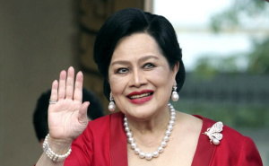 Simbol tradicije i vrline: Preminula tajlandska kraljica majka Sirikit (93)