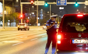 Petak u Sarajevu: Policija uručila 1.233 prekršaja, 16 vozača bilo pod dejstvom alkohola