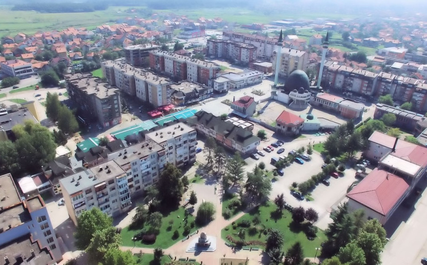 Par iz Živinica dvije godine fizički zlostavljao troje djece: Određen im pritvor