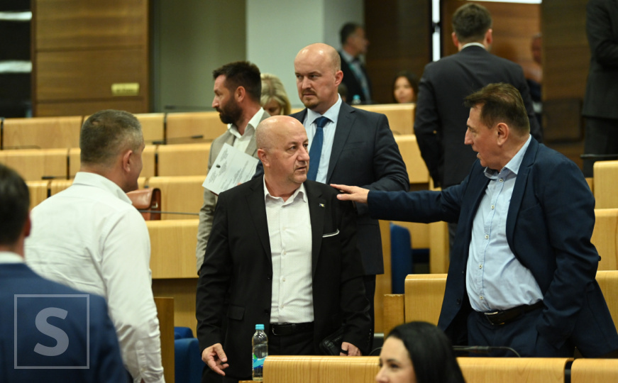 Sjednice Federalnog parlamenta: Ključne tačke dnevnog reda za Predstavnički dom i Dom naroda