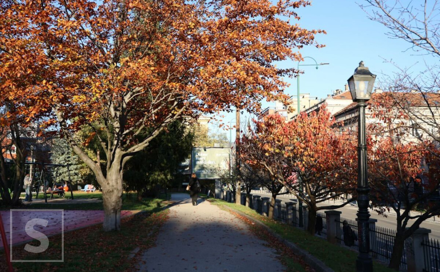 Sarajevo u zlatnom sjaju jeseni: Miholjsko ljeto ispunilo parkove i ulice osmijesima