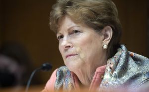 Američka senatorica: 'Odluka Trumpove administracije da ukine sankcije Dodiku je preuranjena''