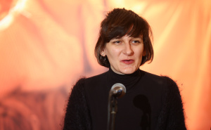 Intervju | Selma Spahić: Kako teatar iscjeljuje i zašto je ljubav najradikalniji čin otpora