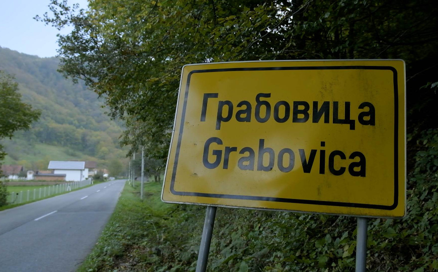 Skandalozno: Policija iz RS-a porodicama žrtava zabranila obilježavanje mjesta zločina u Grabovici