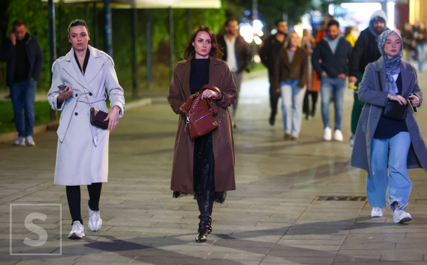 Oktobarska noć u Sarajevu: Pogledajte šta smo zabilježili u gradu