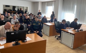 Suspendovani policajci koji su vrbovali i podvodili maloljetne djevojčice iz Tuzle