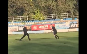 Treće poluvrijeme na utakmici u BiH: Arbitri bježe sa terena od huligana