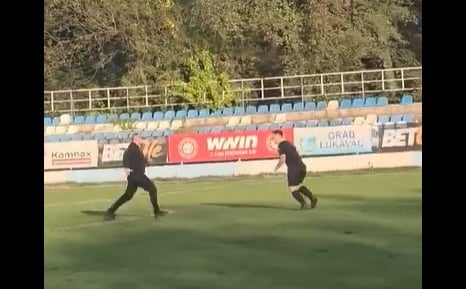 Treće poluvrijeme na utakmici u BiH: Arbitri bježe sa terena od huligana