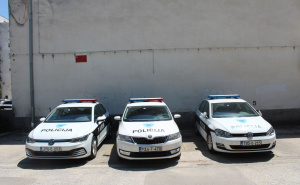 Saobraćajna nesreća na autoputu u Hercegovini: Jedno vozilo sletjelo sa puta