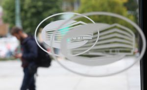 Državni službenici najavljuju blokadu zgrade Parlamenta BiH: "Preko glave nam je"