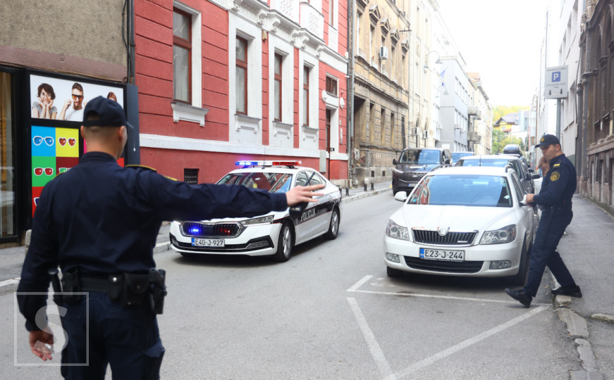 POSKOK potvrdio: Policija oduzela mobitele od četiri osobe zbog prepiske u aferi "Spengavanje"