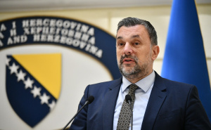 Elmedin Konaković: "Dodik je položio oružje, odlazi onako kako je zaslužio"