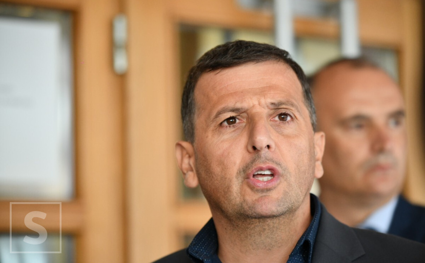 Vukanović razotkrio tajne veze o 'pljački stoljeća': Tvrdi da je zbog toga izbačen sa sjednice NSRS