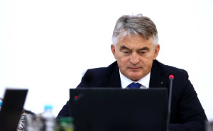 Komšić uputio saučešće nakon tragedije u Tuzli: "Dijelimo tugu i bol sa porodicama nastradalih"