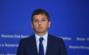 Nebojša Vukanović: "Koja prirodna bogatstva je Dodik obećao Amerikancima za skidanje sankcija?"