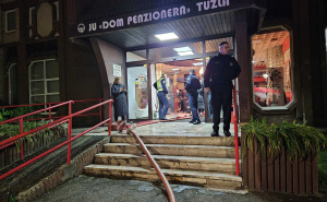 MUP TK: U spašavanju štićenika Doma penzionera učestvovalo oko 70 policajaca, ima povrijeđenih