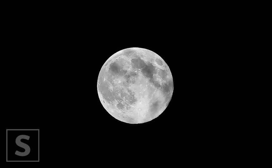 Astronomski spektakl na nebu: Pogledajte magiju svjetlosti Supermjeseca iznad Sarajeva