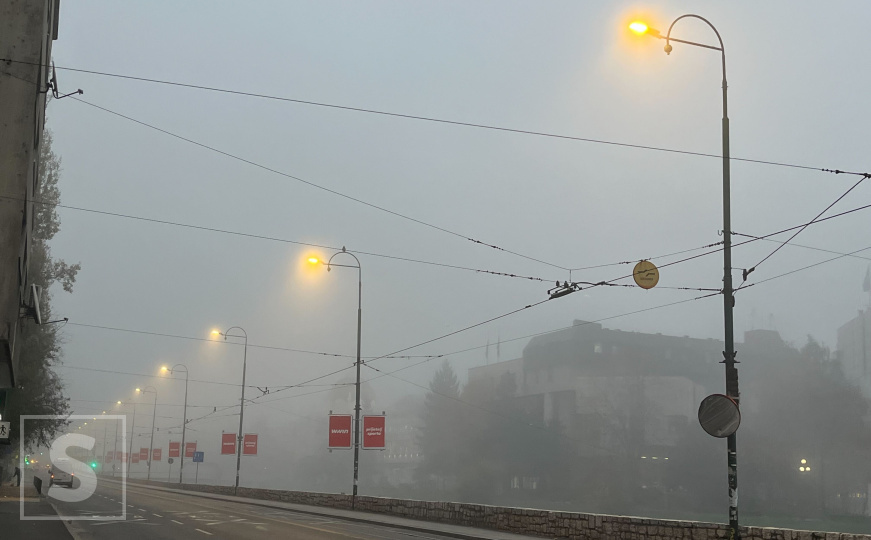 Vozači, oprez: Jutarnja magla smanjuje vidljivost, pogledajte kakva je situacija u Sarajevu
