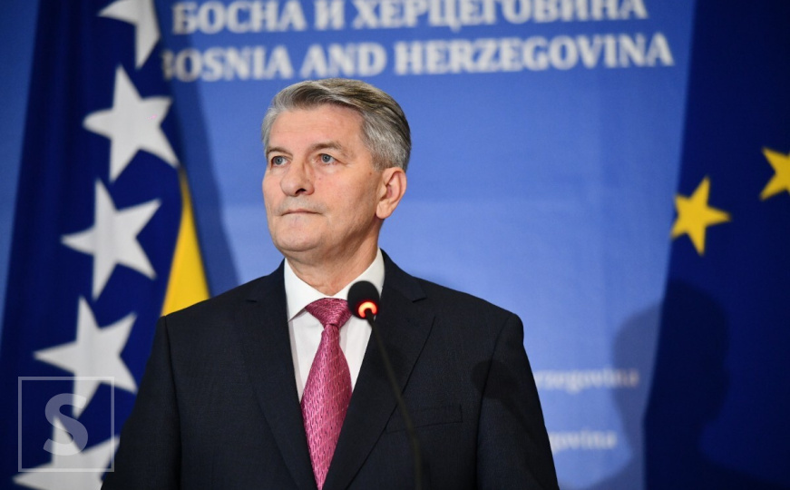 Šemsudin Mehmedović: "BiH ne može i neće biti talac privatnih interesa političkih lidera"