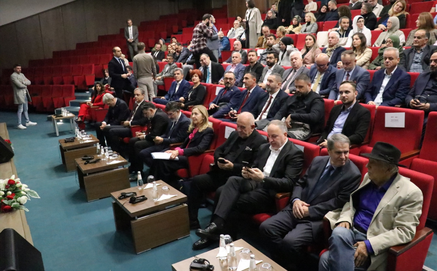 U Skoplju obilježena godišnjica rođenja Alije Izetbegovića: "Život je proveo u potrazi za slobodom"