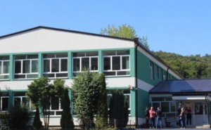 Nastavnik prijetio učenicima u osnovnoj školi u BiH: Zadržan u bolnici na liječenju