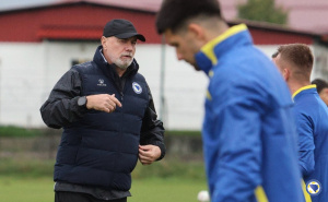 Kiša pokvarila planove Zmajevima: Trening iza zatvorenih vrata