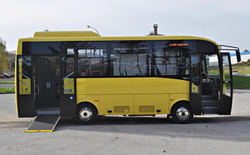 Uloženo 4,3 miliona KM: Sarajevo dobija 15 novih minibusa, potpisan sporazum o nabavci