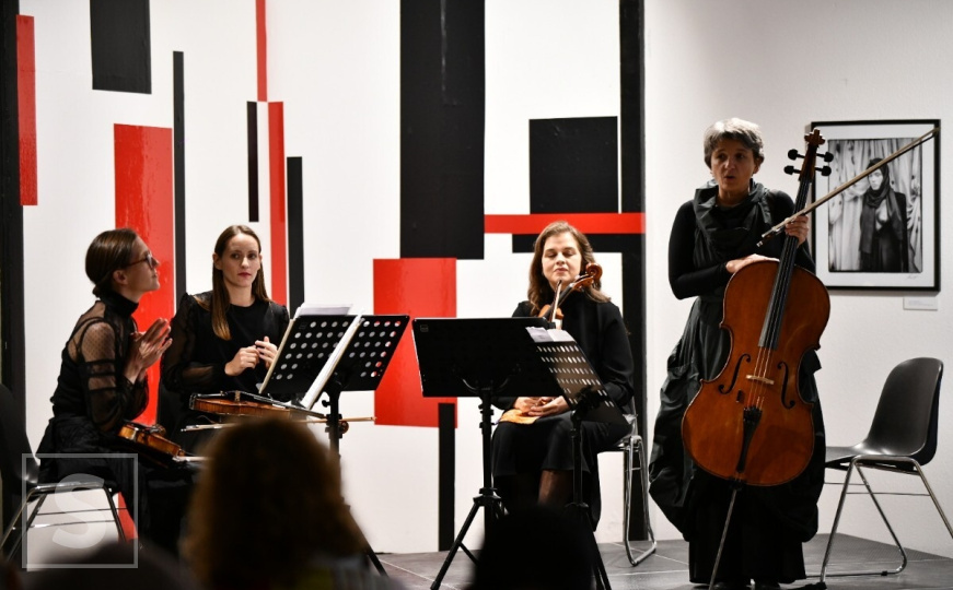 "Muzikom kroz izložbu": SA Sinfonietta poziva na koncert u Historijskom muzeju BiH