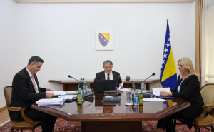 Oglasili se Komšić i Bećirović nakon usvajanja budžeta: Povećan je iznos novca za Oružane snage BiH