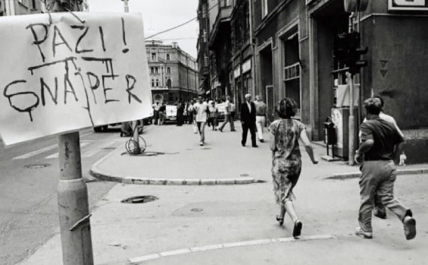 Italijanski novinar o slučaju "Sarajevo safari": Ko je plaćao da iz Trsta dolaze ubijati Sarajlije?