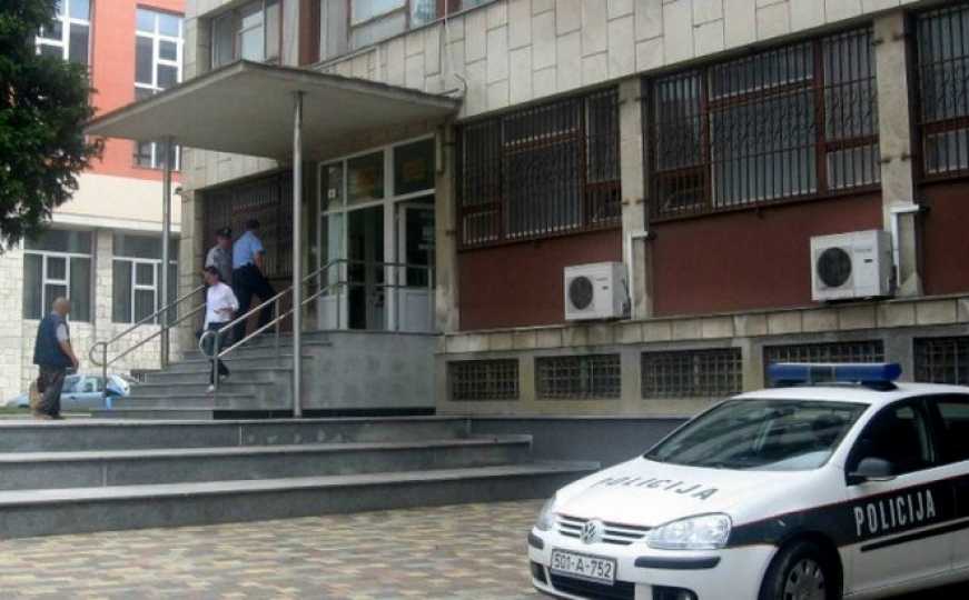 Nakon incidenta u Velikoj Kladuši: Traži se pritvor za Jasmina Ponjevića i njegovog maloljetnog sina