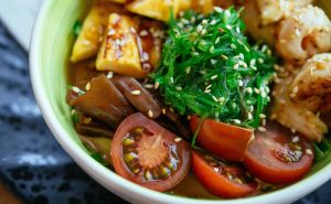 Reciklirajte povrtne ostatke: Kako da napravite domaće "kocke za supu"?