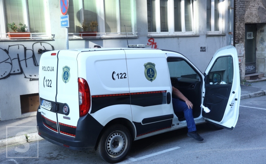 Incident u Sarajevu: Policajac MUP-a KS se slučajno ranio