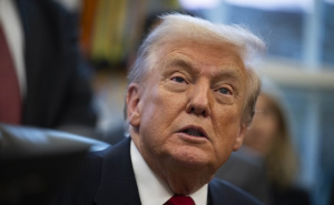 Trump se oglasio o Epsteinovim mailovima: "Samo bi glup republikanac upao u tu zamku"