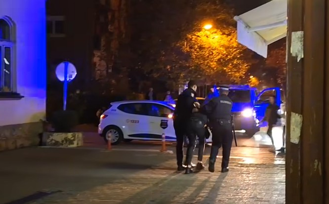 Objavljen snimak privođenja osumnjičenih za pokušaj pljačke bankomata u Banjoj Luci