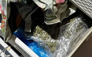 MUP TK-a pronašao kilogram droge u Lukavcu: Uhapšena jedna osoba