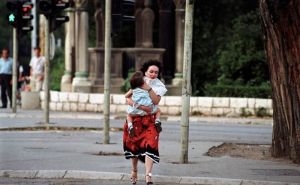 "Sarajevo safari" i ubistvo malene Irine Čišić: "Zašto je neko pucao u bebu staru godinu dana?"