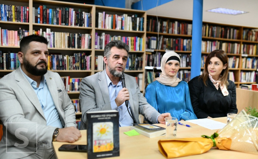 Promovisan roman "Bojanka pod opsadom": Intiman prikaz djetinjstva u Sarajevu pod granatama