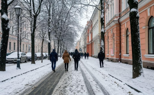 Neobično kasno: Pao prvi snijeg u Moskvi, pogledajte snimke