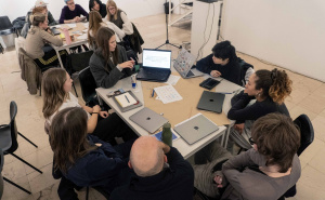 Klimatske promjene i borba protiv lažnih vijesti: Mladi dizajneri stvaraju rješenja na ALU