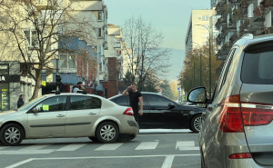 Još jedna nesreća u Sarajevu: Sudarila se dva automobila na Dolac Malti