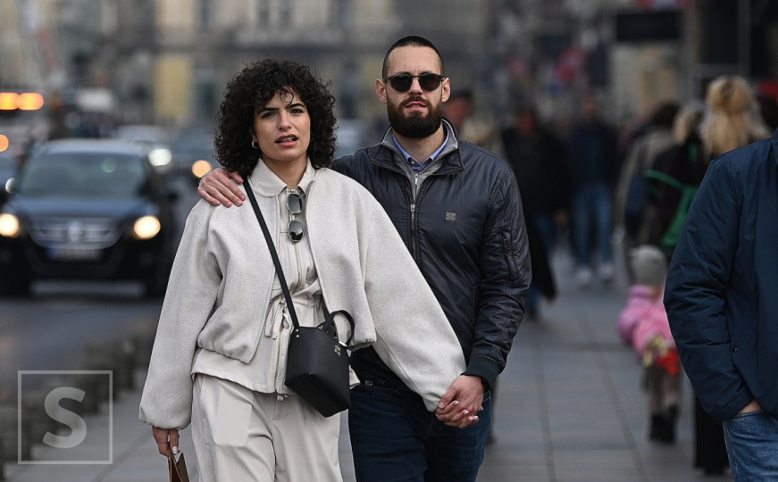 Sarajevska špica subotom u znaku novembarskog sunca: Prošetajte s nama centrom grada