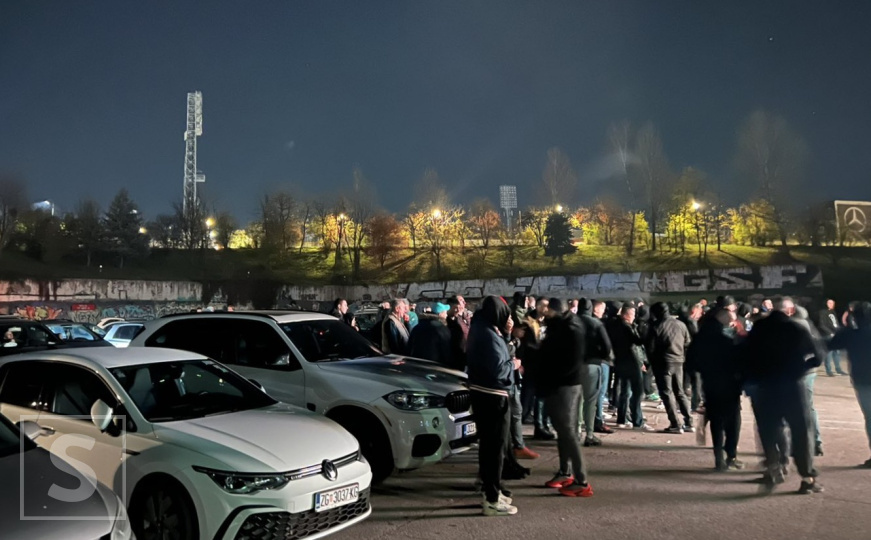 Bravo, Zmaju: Pogledajte kako navijači ispred Zetre slave Džekin gol