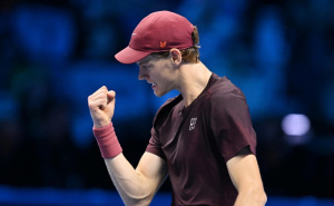 Sinner srušio Alcaraza i još jednom osvojio završni Masters u Torinu