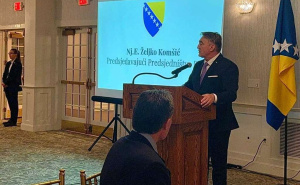 Komšić u SAD: Bosna i Hercegovina nije savršena, ali se za nju vrijedi boriti
