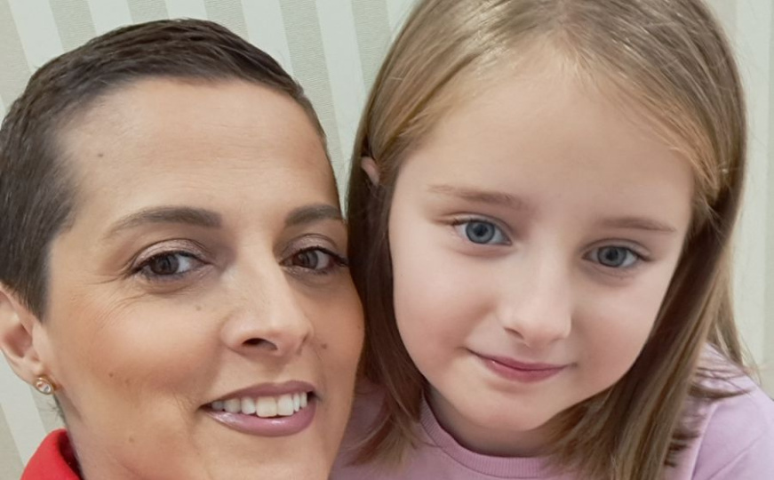 "Mama, hoće li te doktori izliječiti?": Apel za Vesnu iz Sarajeva koja se bori s teškom bolešću